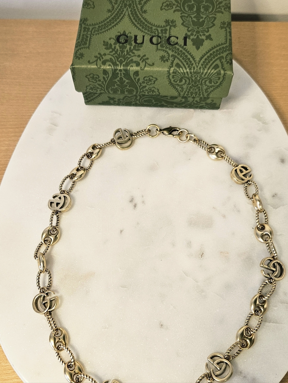 ✨️ GUCCI Gold Plated Interlocking Double GG Link Chain Necklace ✨️ - Picture 8 of 9